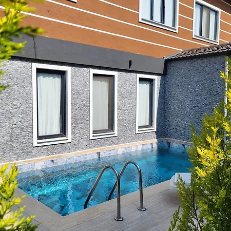 Koyuncu Villa *